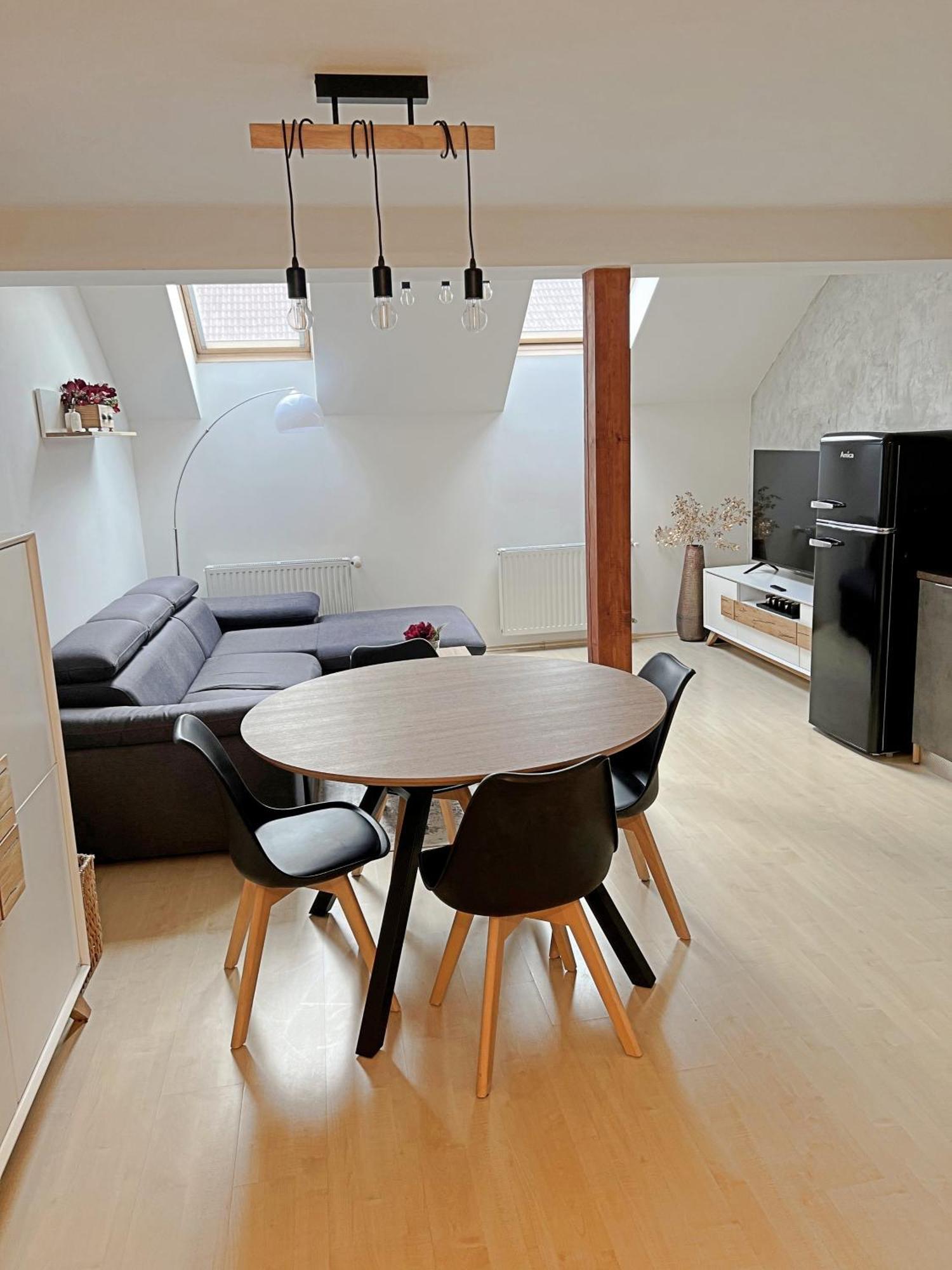 Mezonetovy Apartman V Centru Praha Eksteriør bilde