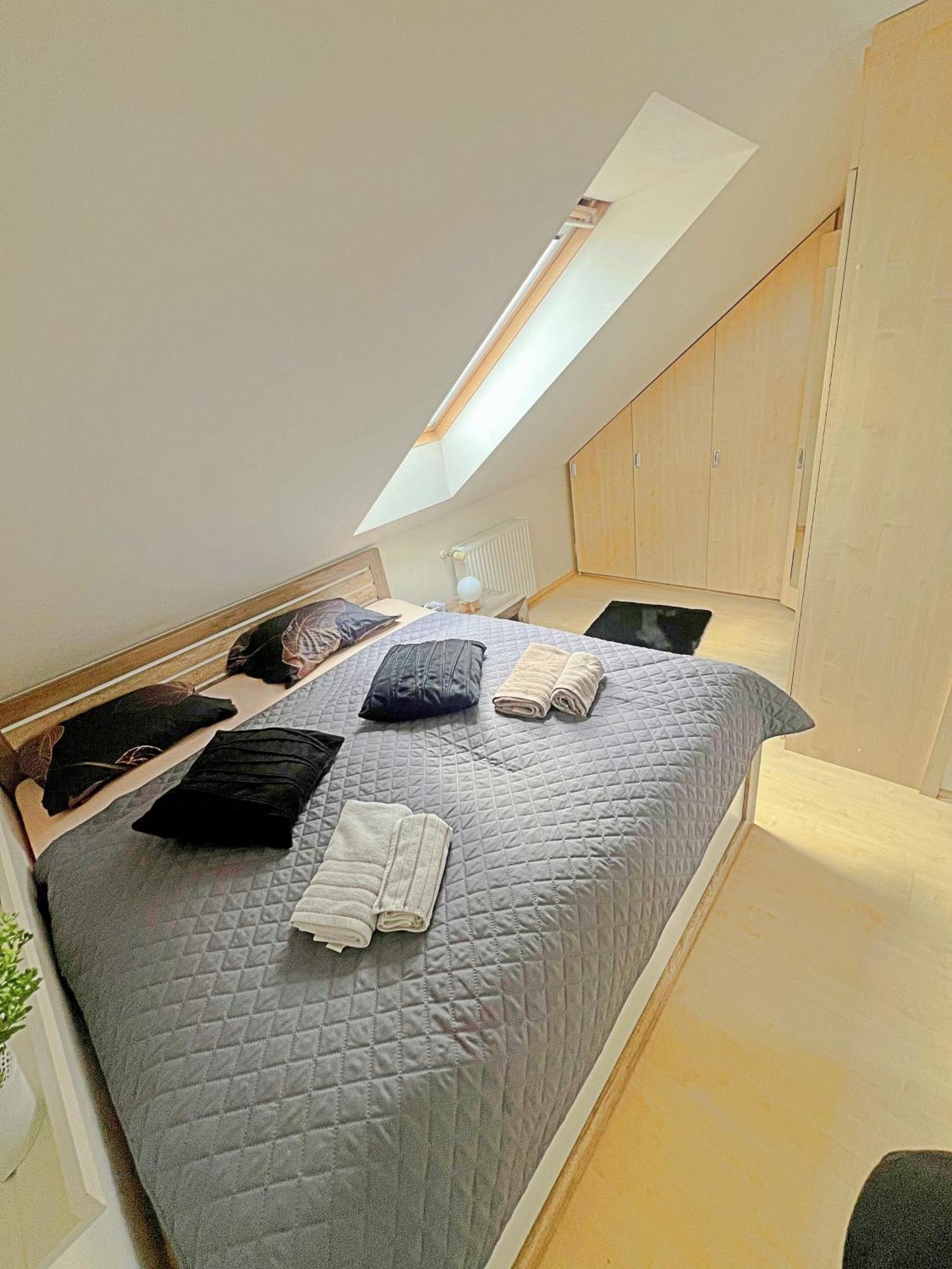 Mezonetovy Apartman V Centru Praha Eksteriør bilde