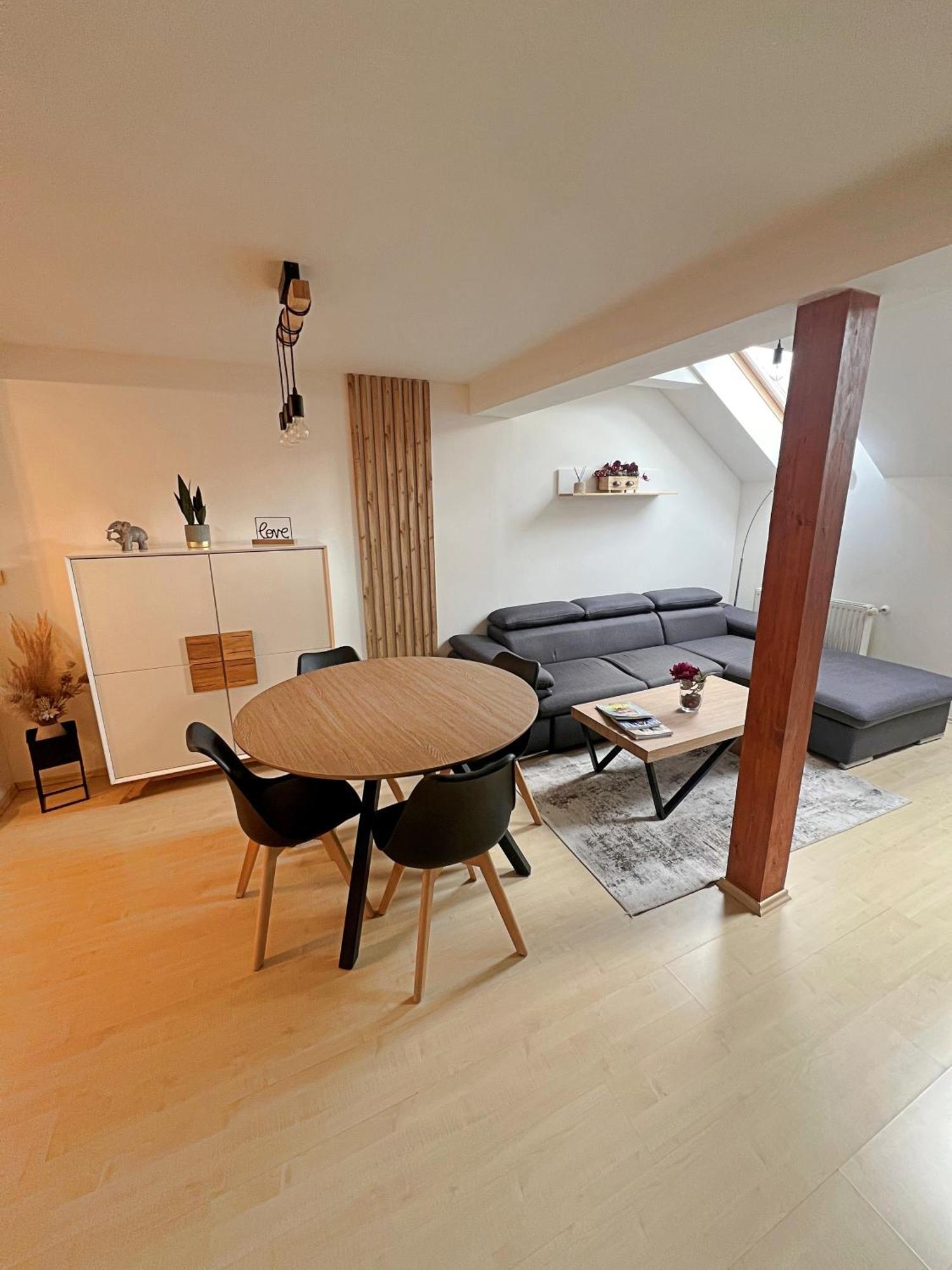 Mezonetovy Apartman V Centru Praha Eksteriør bilde