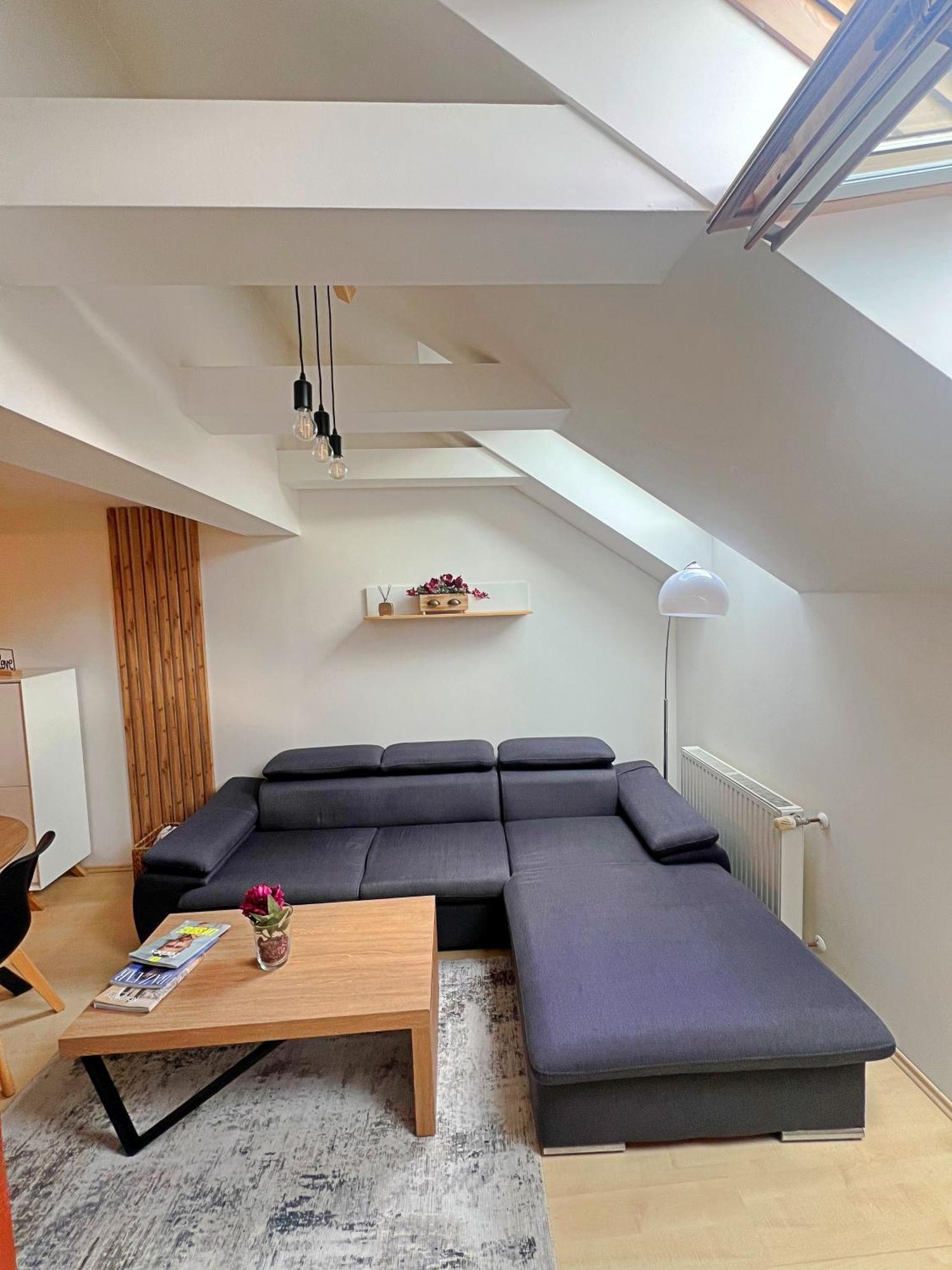 Mezonetovy Apartman V Centru Praha Eksteriør bilde